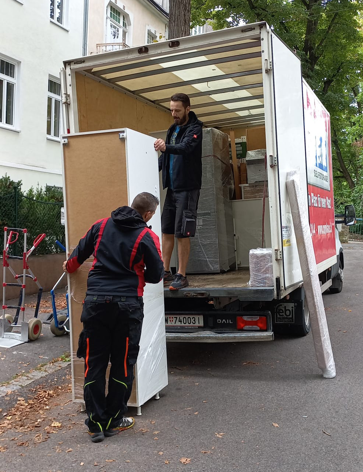 Schwertransport zwischen Hauptstädten